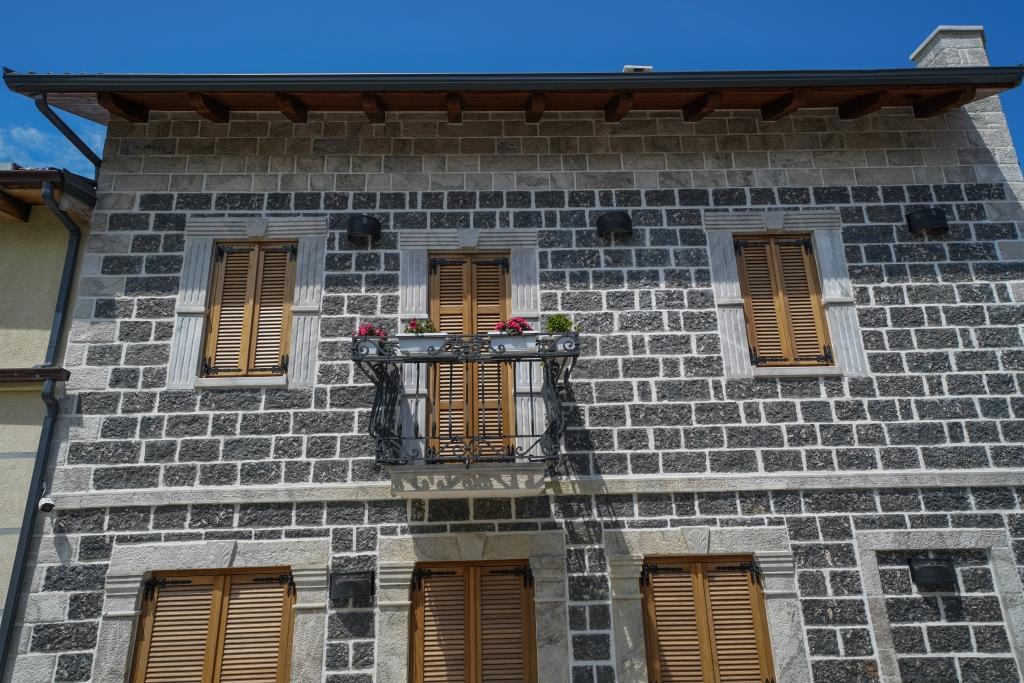 Korça Boutique Hotel Korce Exterior foto