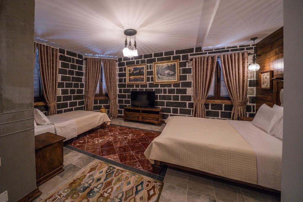 Korça Boutique Hotel Korce Exterior foto