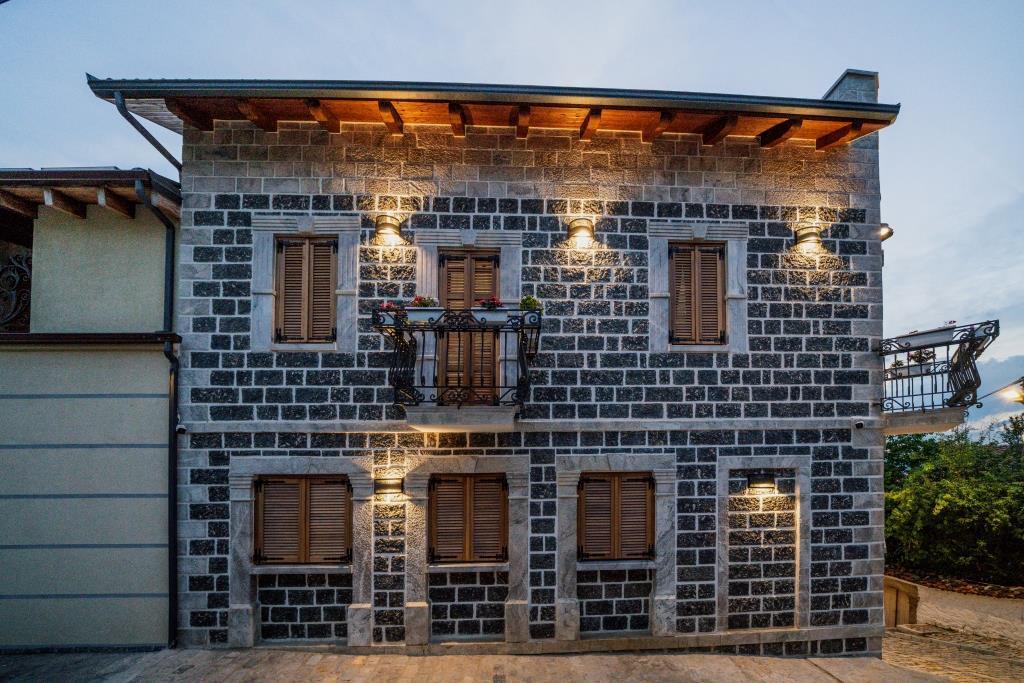 Korça Boutique Hotel Korce Exterior foto