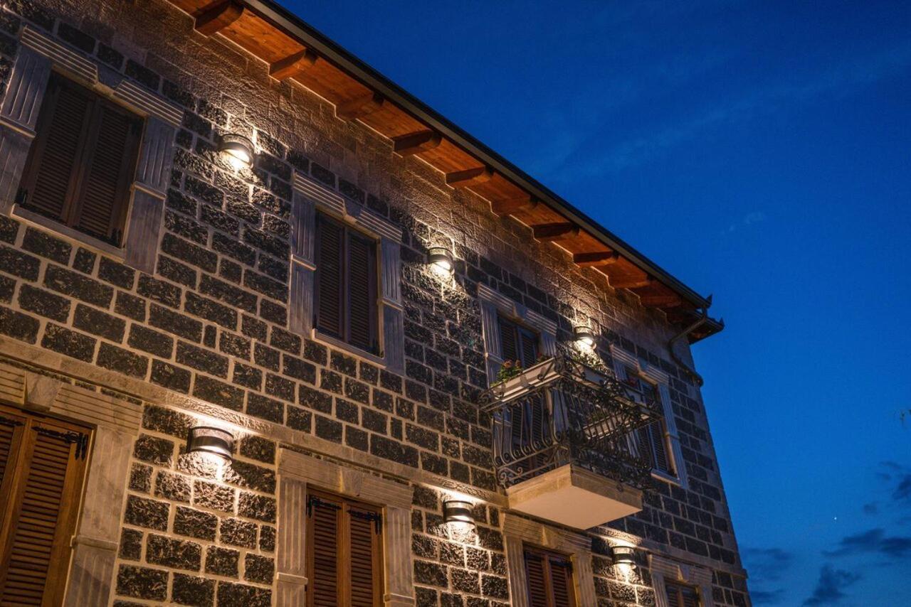 Korça Boutique Hotel Korce Exterior foto